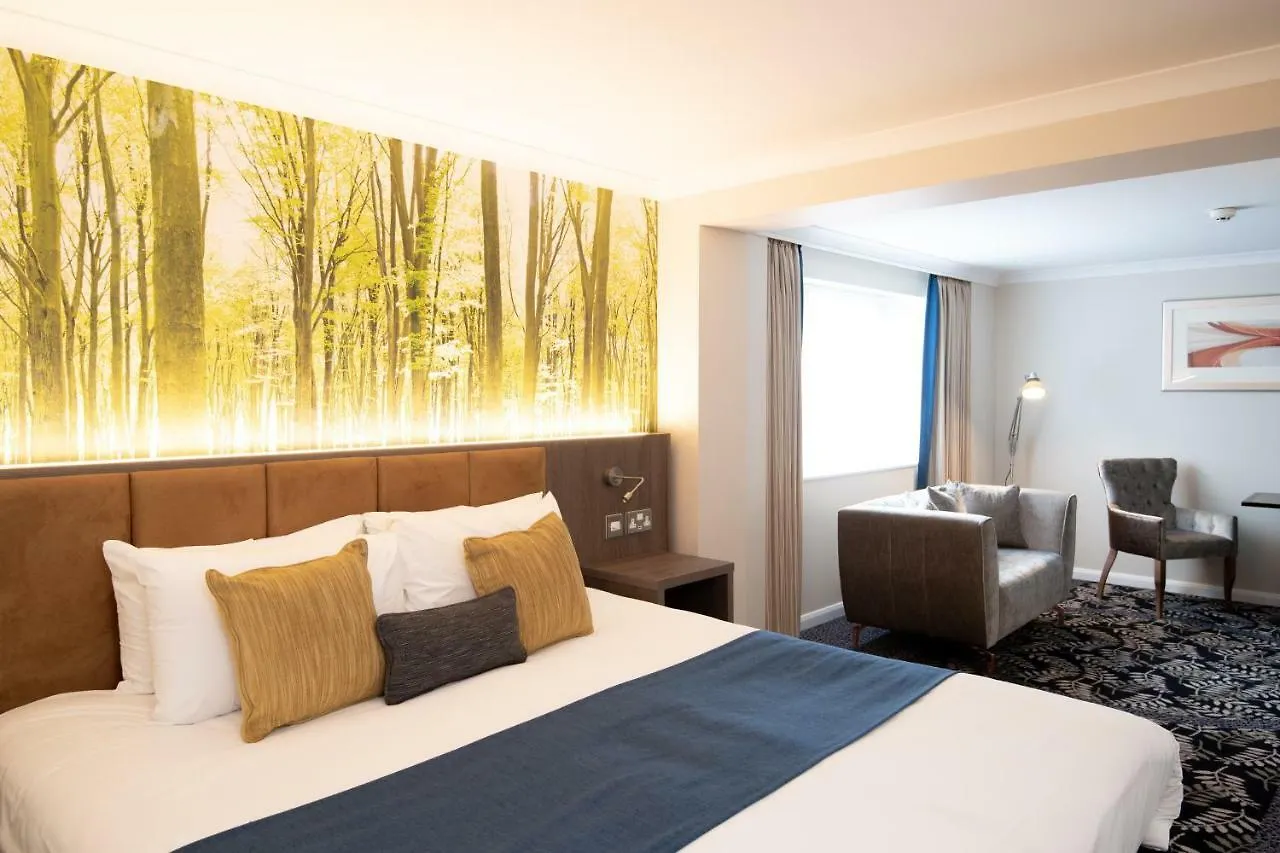 Burleigh Court Hotel And Leisure Loughborough